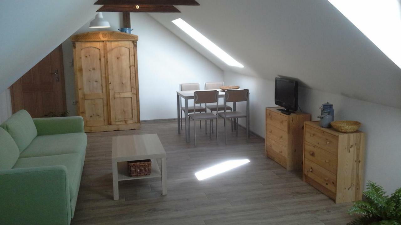 Piskova Lhota 8 Appartement Buitenkant foto